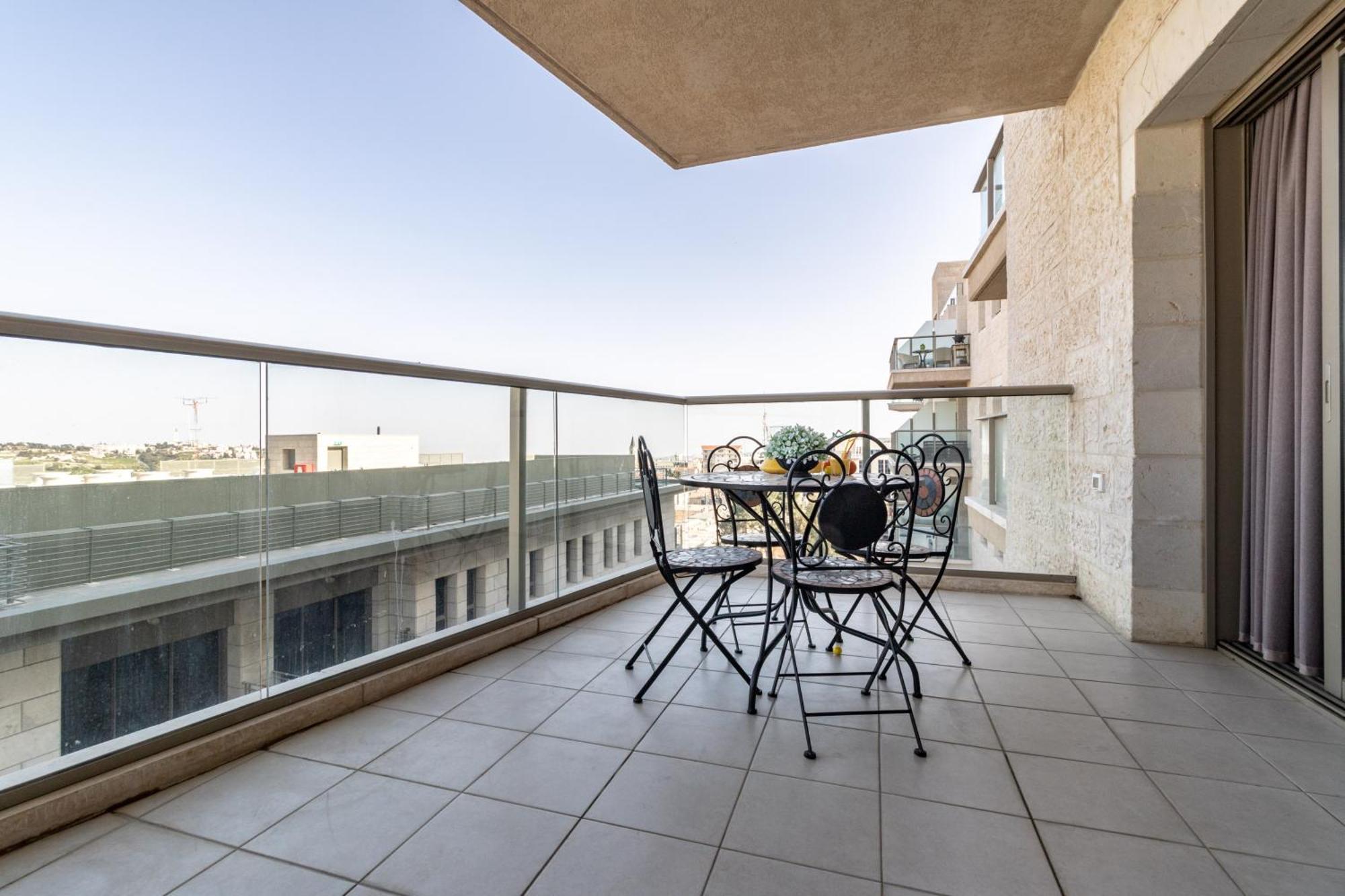 Isrentals Haneviim - Aparthotel In City Center Jerusalén Exterior foto